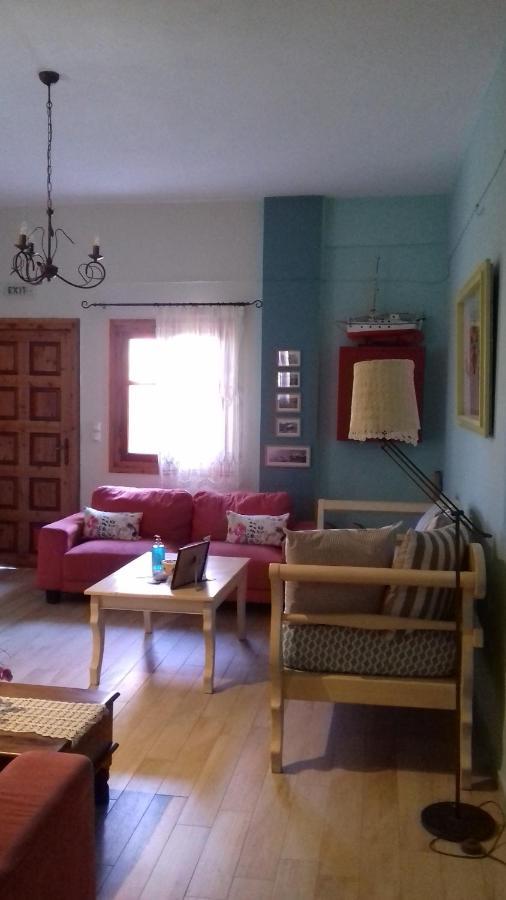 Iliolithos Rooms การ์ดามมีลี ภายนอก รูปภาพ