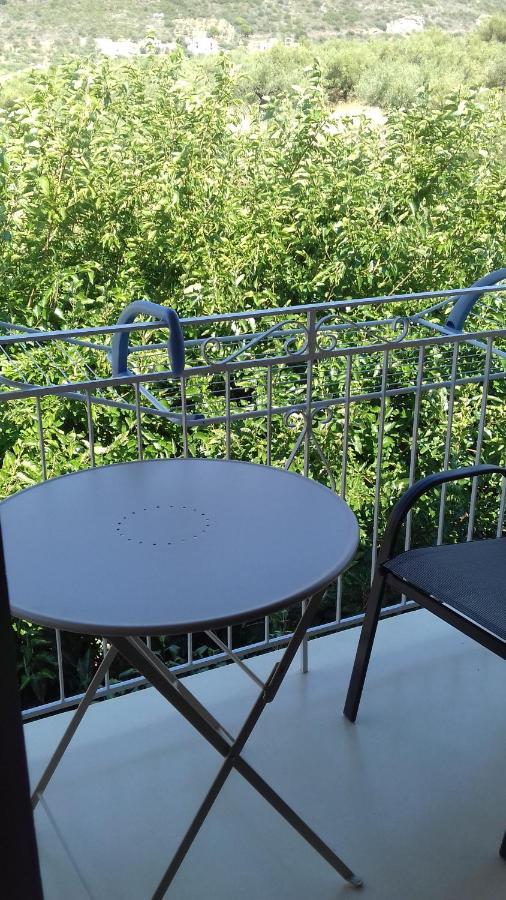 Iliolithos Rooms การ์ดามมีลี ภายนอก รูปภาพ