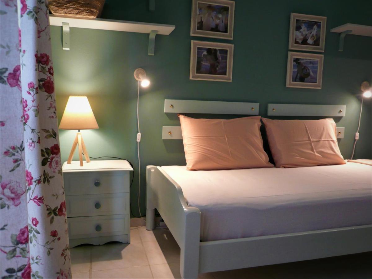 Iliolithos Rooms การ์ดามมีลี ภายนอก รูปภาพ
